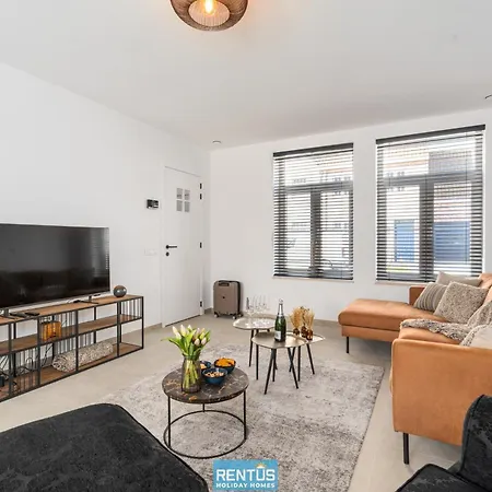 Mater Maris - With Large Garden And Garage Ferienhaus *