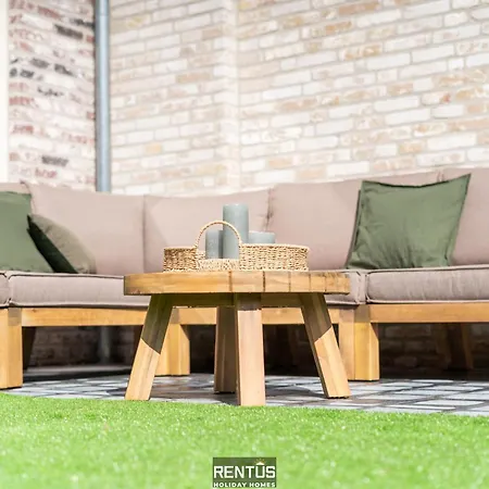 Vakantiehuis Mater Maris - With Large Garden And Garage Middelkerke