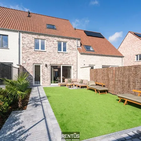 Mater Maris - With Large Garden And Garage Holiday home *